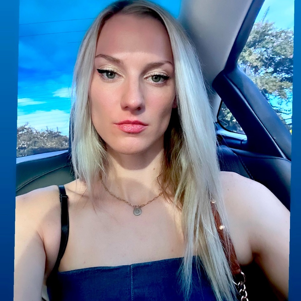 Meet your Posher, Catherine